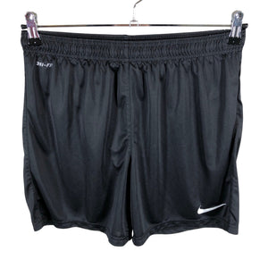 Unisex Nike - Lühikesed spordipüksid, suurus 38 - Must (1)