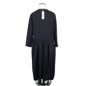 Unisex Kuusama - Mitteveniv kleit, suurus 42 - Must (2)