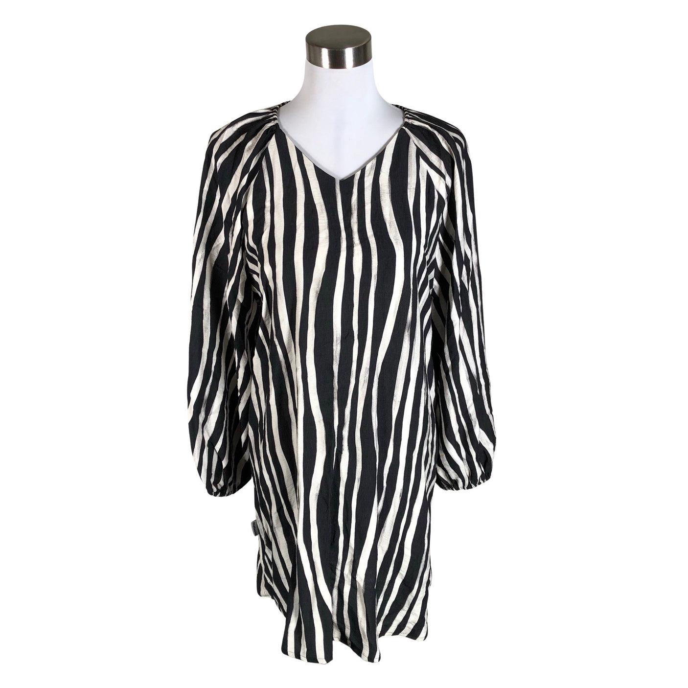 Unisex Metsola - Mitteveniv kleit, suurus 36 - Pruun (1)