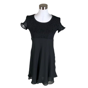 Unisex Legends - Pidulik kleit, suurus 40 - Must (1)