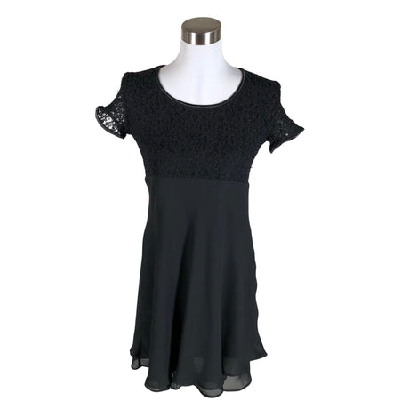 Unisex Legends - Pidulik kleit, suurus 40 - Must ()