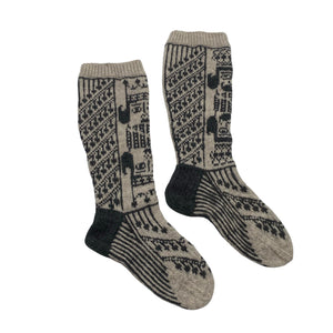 Unisex Handmade - Villased sokid, suurus 39 - Hall (1)