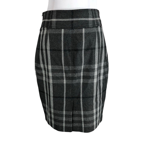 Unisex Burberry - Mitteveniv seelik, suurus 38 - Hall (2)