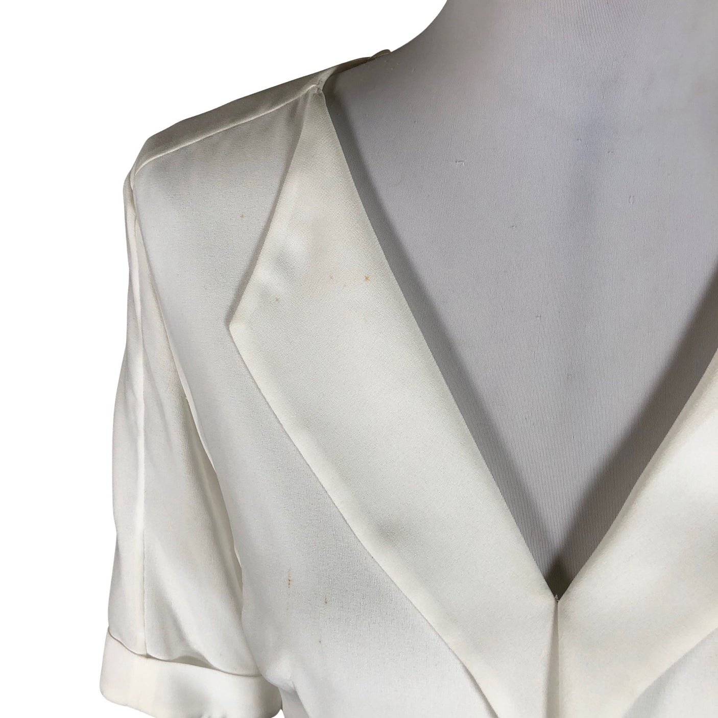 Unisex Hugo Boss - Mitteveniv kleit, suurus 38 - Valge (3)