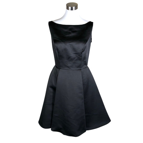 Unisex Magic Nights - Pidulik kleit, suurus 40 - Must ()
