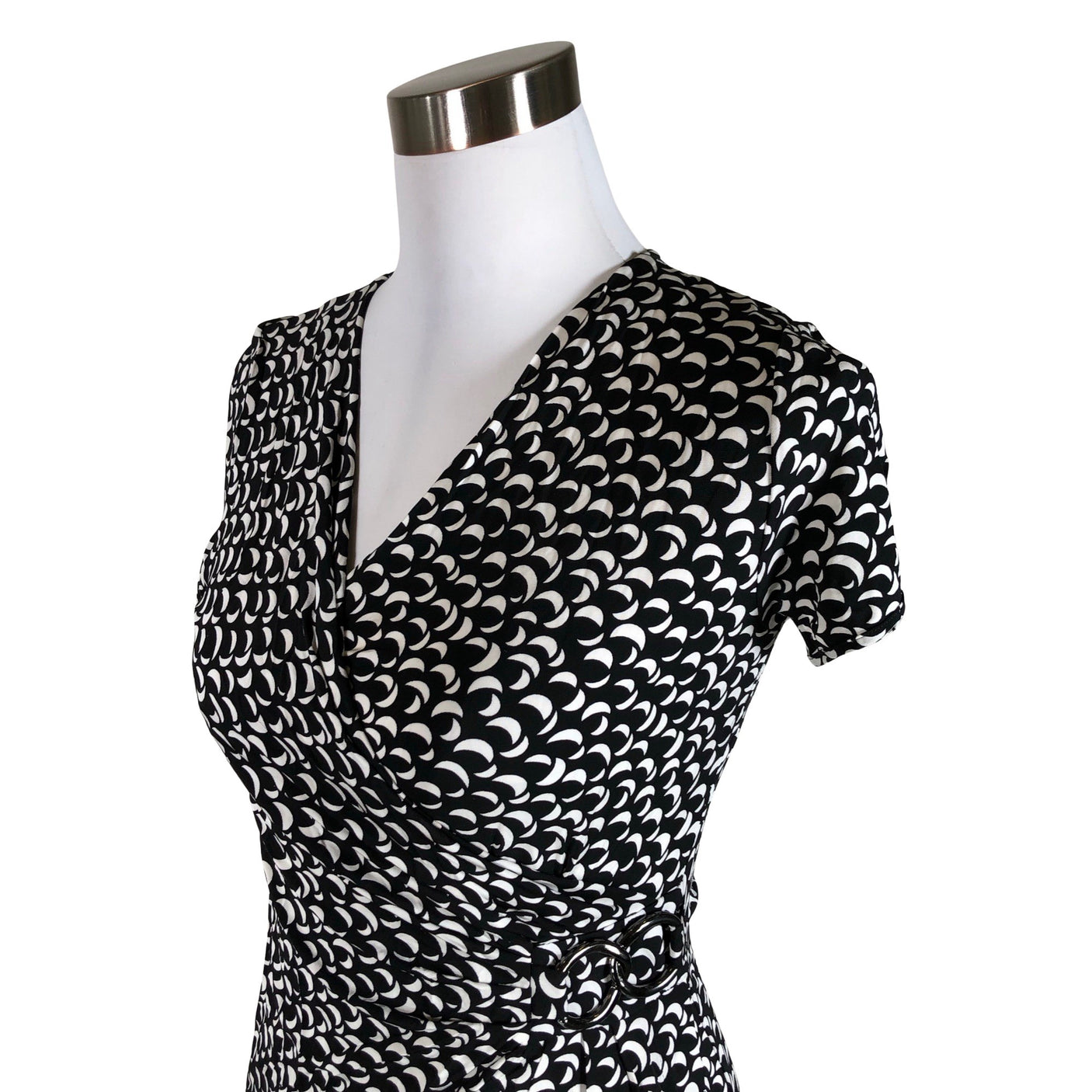 Unisex Andiata - Trikotaažist kleit, suurus 36 - Must (3)