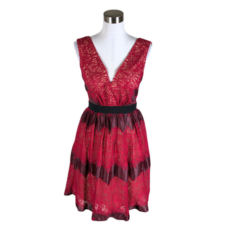 Unisex Little Mistress - Pidulik kleit, suurus 38 - Veinipunane ()