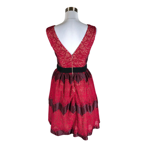 Unisex Little Mistress - Pidulik kleit, suurus 38 - Veinipunane (2)