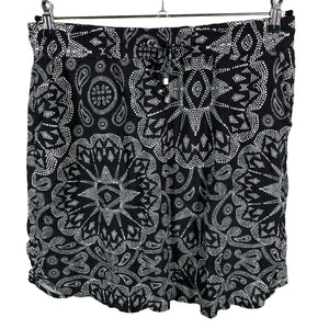 Unisex Lindex - Mitteveniv seelik, suurus 42 - Must (1)