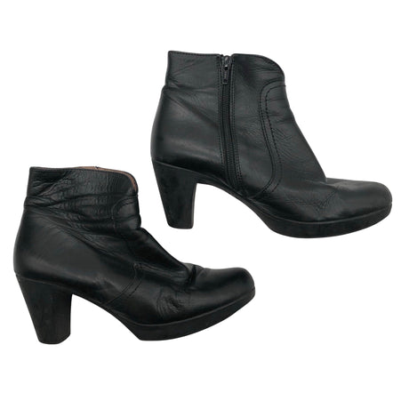 Unisex Wonders - Poolsaapad, suurus 38 - Must ()
