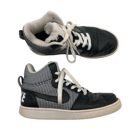 Unisex Nike - Tennised, suurus 41 - Must ()