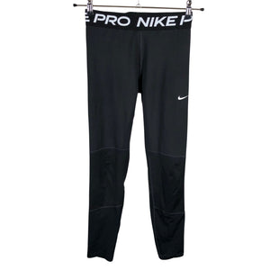Unisex Nike - Spordiretuusid, suurus 164 - 170 - Must (1)
