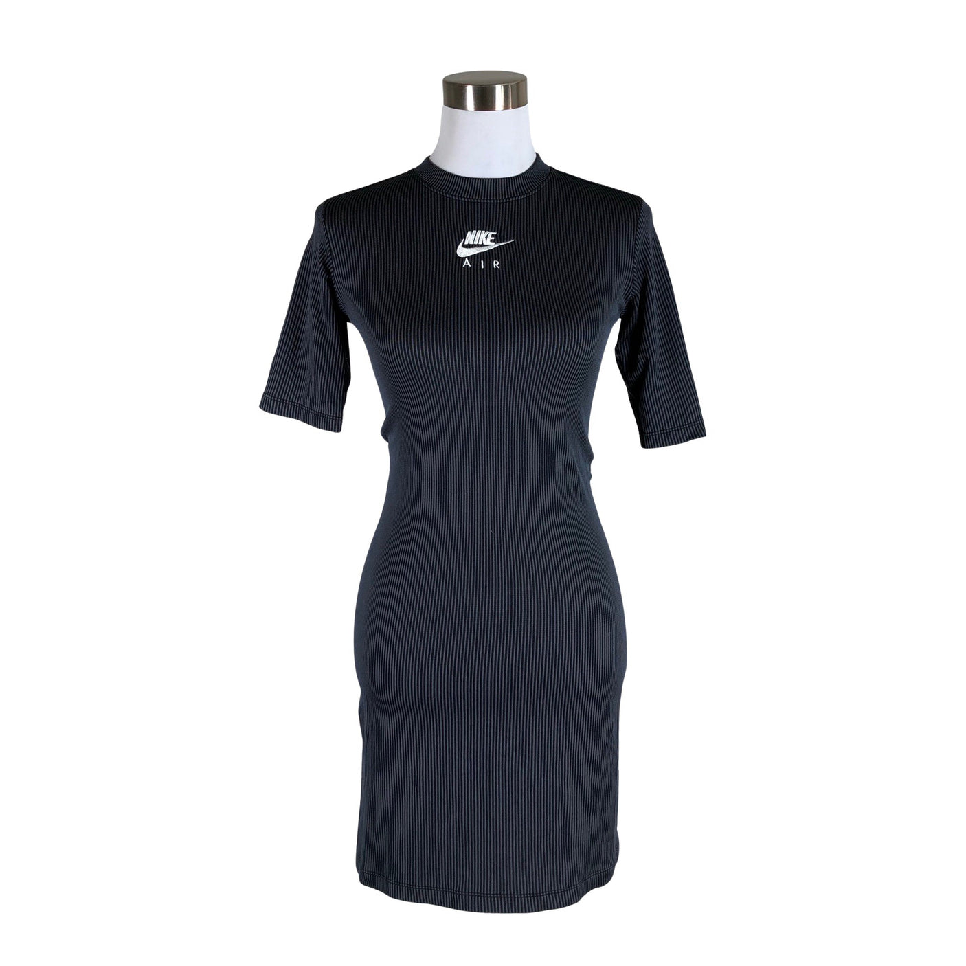 Unisex Nike - Trikotaažist kleit, suurus 38 - Hall (1)