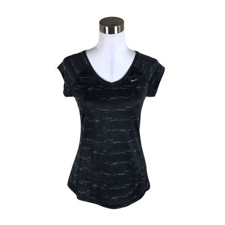 Unisex Nike - Spordisärk, lühikesed käised, suurus 36 - Hall ()