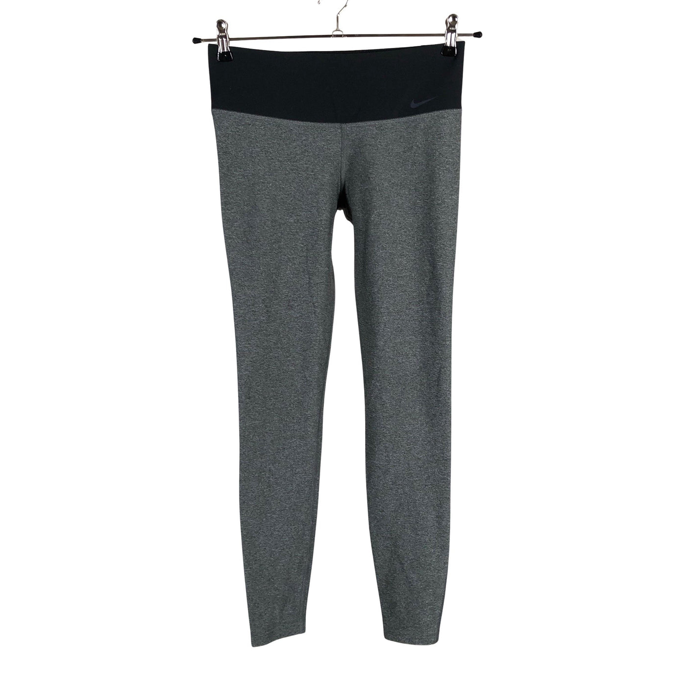 Unisex Nike - Spordiretuusid, suurus 36 - Hall (1)