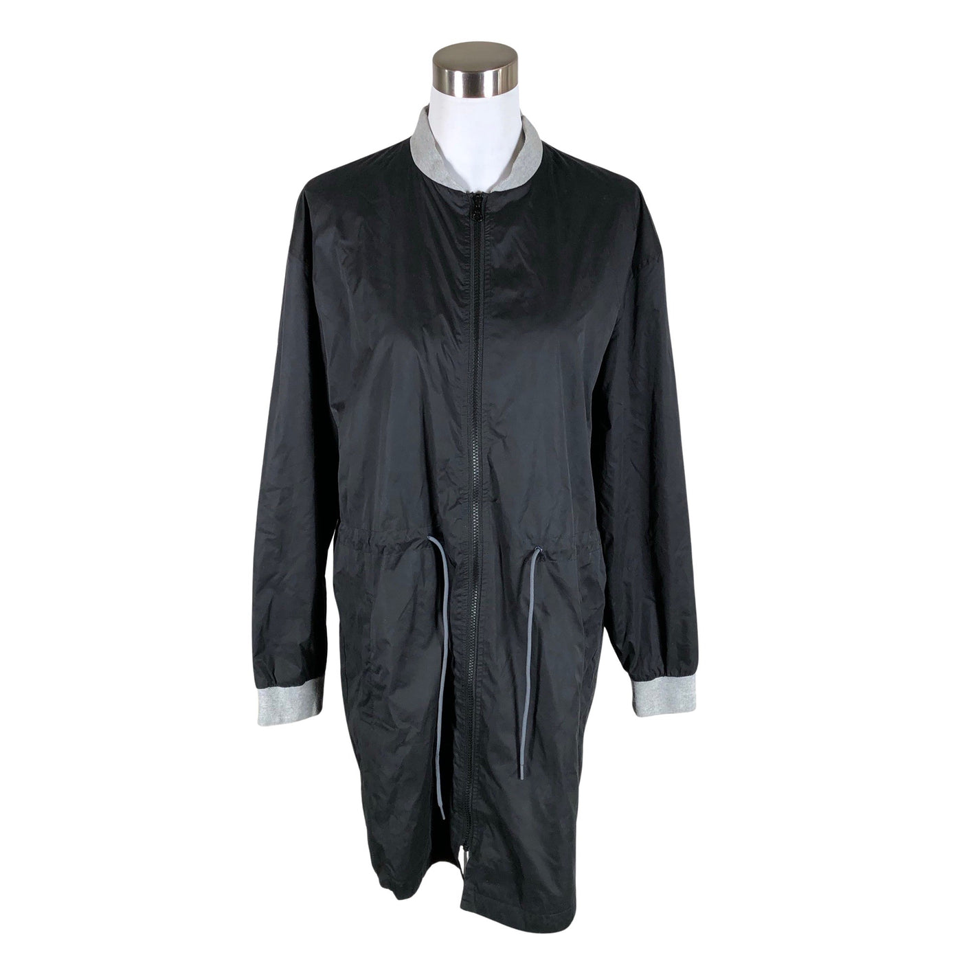 Unisex Kari Traa - Jope, suurus 40 - Must (1)