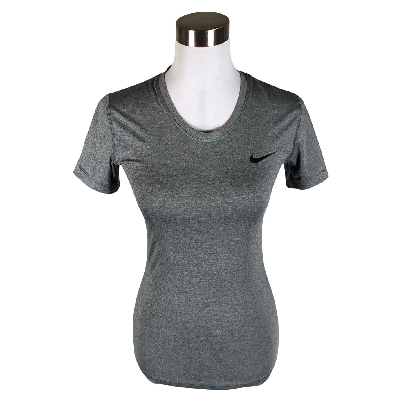 Unisex Nike - Spordisärk, lühikesed käised, suurus 36 - Hall (1)