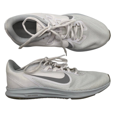 Unisex Nike - Jooksujalanõud, suurus XXS - Valge ()