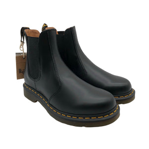 Unisex Dr. Martens - Poolsaapad, suurus 40 - Must (3)