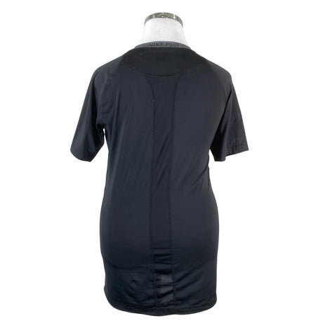 Unisex Nike - Spordisärk, lühikesed käised, suurus 42 - Must (2)