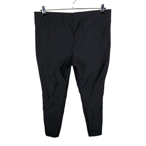 Unisex by Malene Birger - Mittevenivad püksid, suurus 44 - Must (2)