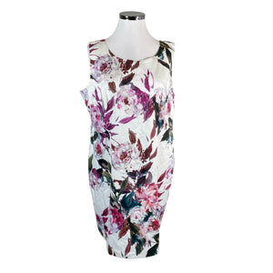 Unisex Elinette - Pliiatskleit, suurus 48 - Valge (1)