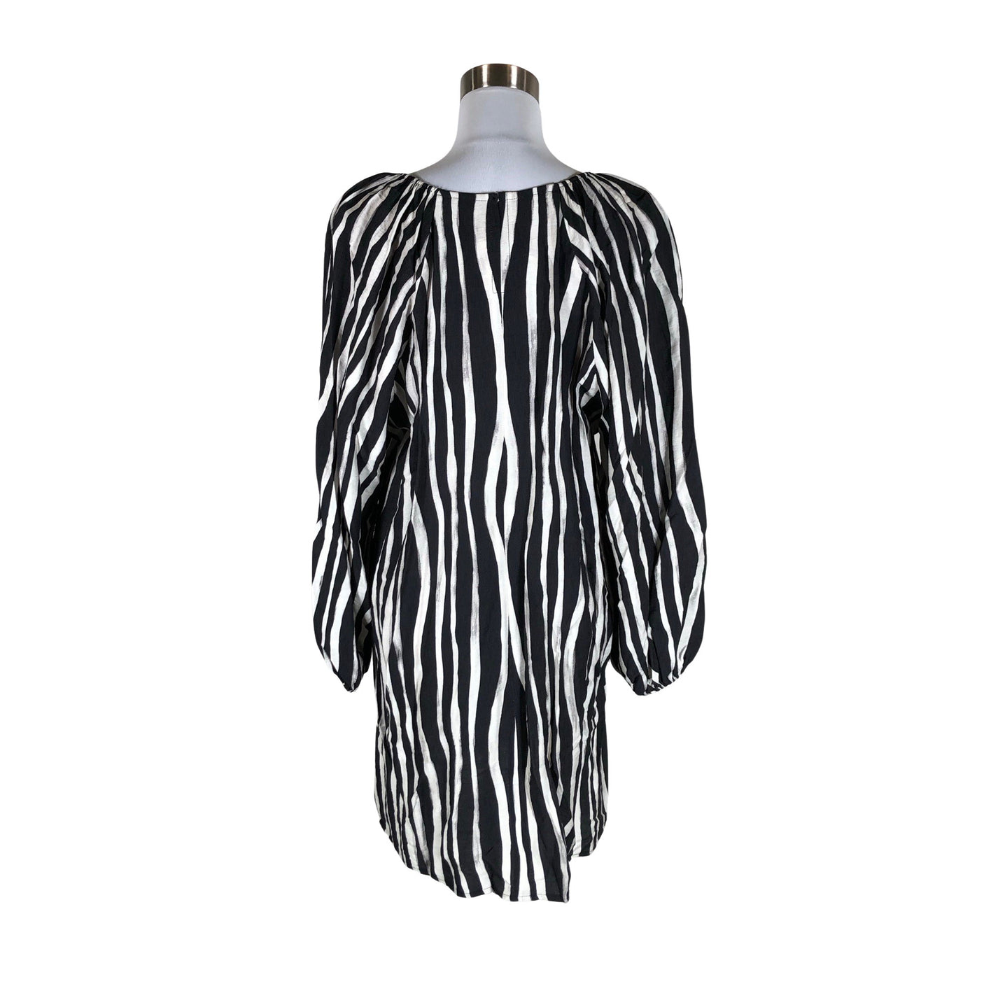 Unisex Metsola - Õhuke kleit, suurus 38 - Must (2)