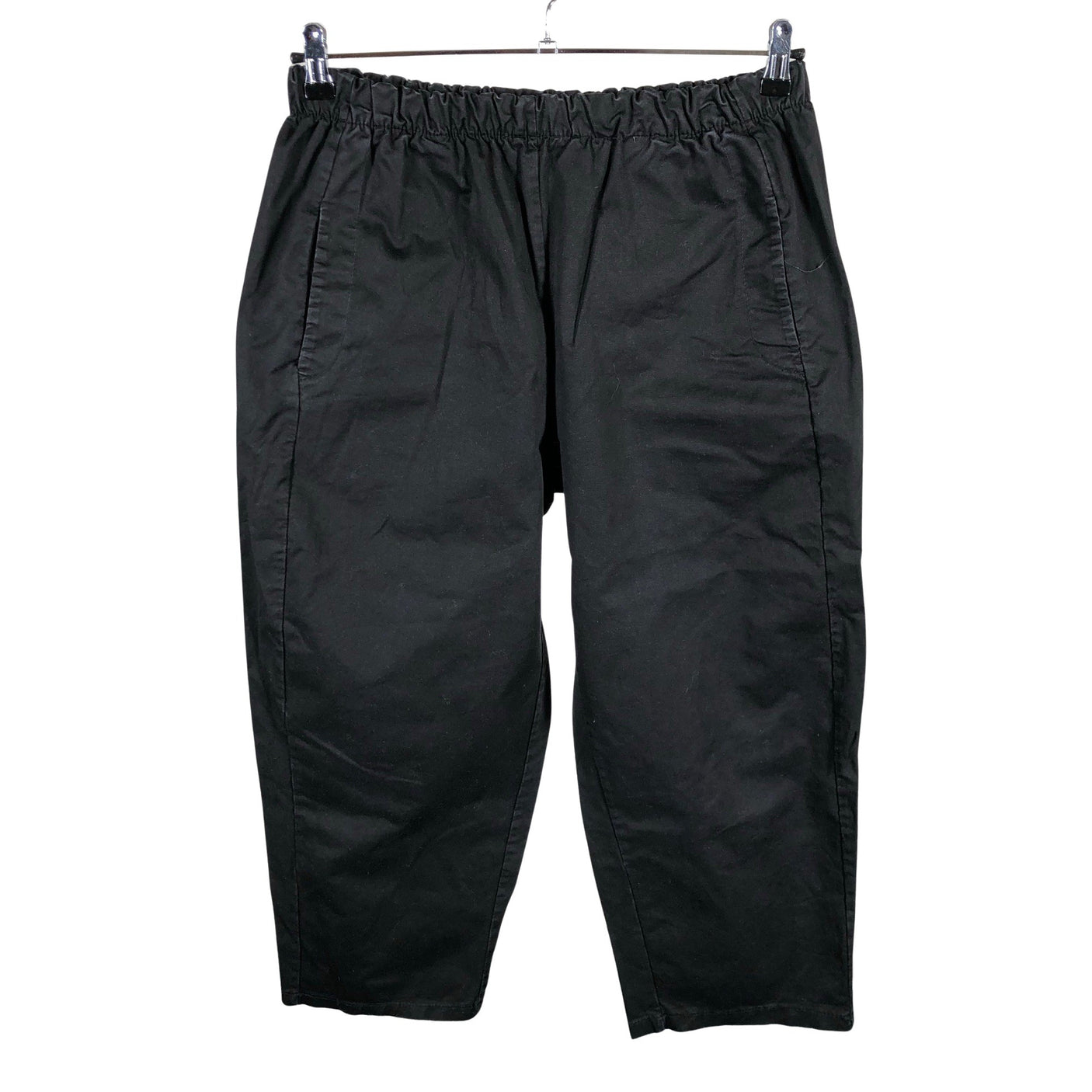 Unisex Perfect Jeans - Mittevenivad püksid, suurus 42 - Must (1)