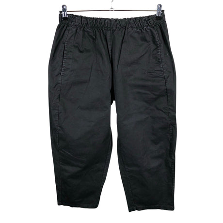 Unisex Perfect Jeans - Mittevenivad püksid, suurus 42 - Must ()