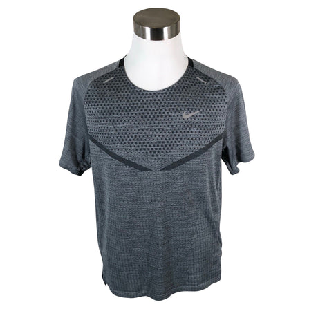 Unisex Nike - Spordisärk, lühikesed käised, suurus L - Hall ()