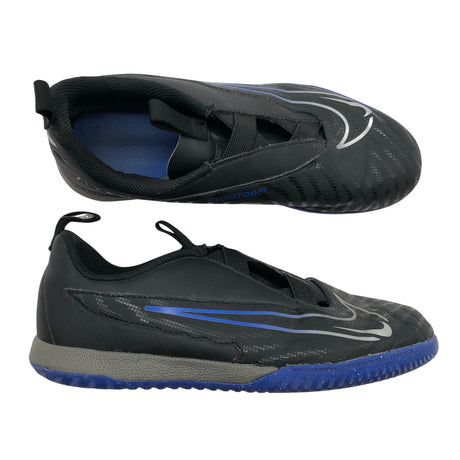 Unisex Nike - Sisespordijalanõud, suurus 38 - Must ()