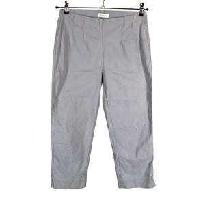 Unisex Redefined - Mittevenivad poolpikad püksid, suurus 42 - Hall (1)