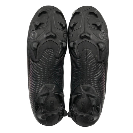 Unisex Nike - Jalgpallijalatsid , suurus 40 - Hall (2)