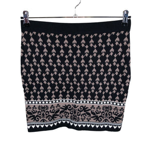 Unisex Taifun - Kootud seelik, suurus 38 - Must (1)
