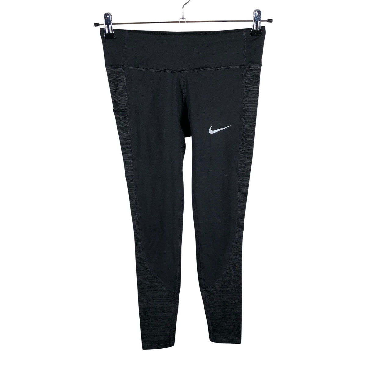 Unisex Nike - Spordiretuusid, suurus 36 - Must (1)
