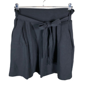 Unisex Toive - Trikotaažist lühikesed püksid, suurus 42 - Must (1)