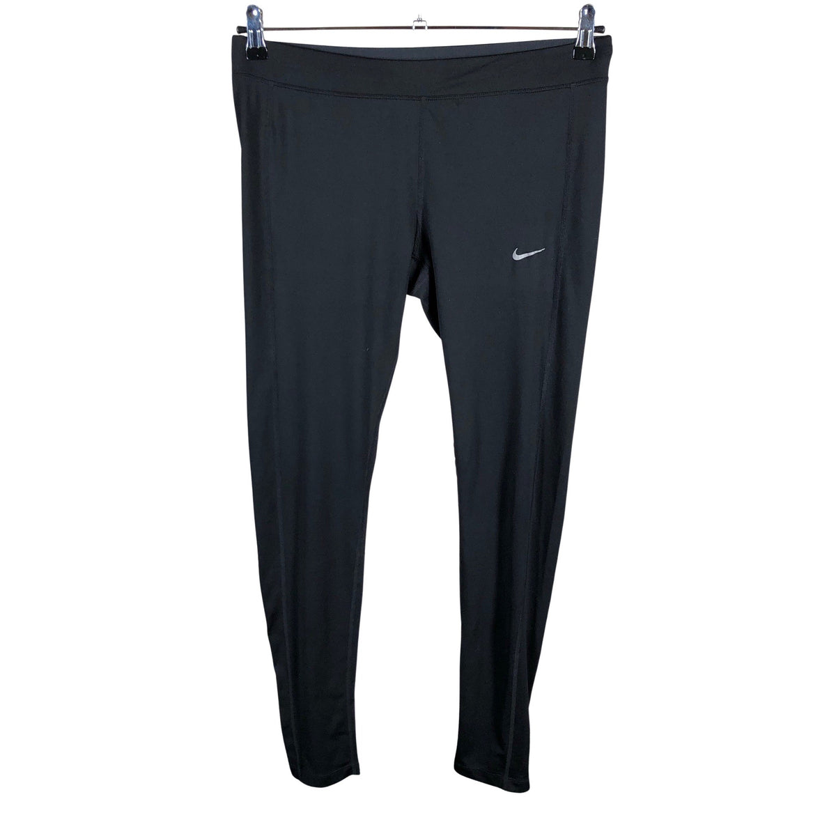 Unisex Nike - Spordiretuusid, suurus 42 - Must (1)