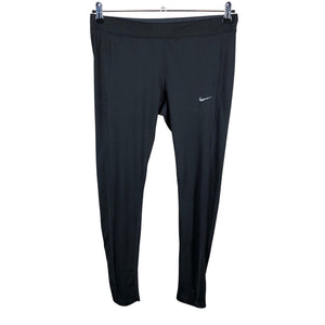 Unisex Nike - Spordiretuusid, suurus 42 - Must (1)