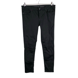 Unisex Oasis - Teksad, suurus 44 - Must (1)