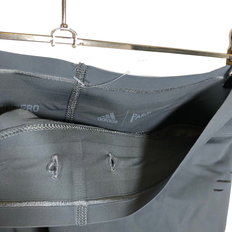 Unisex Adidas - Spordiretuusid, suurus 38 - Hall (2)