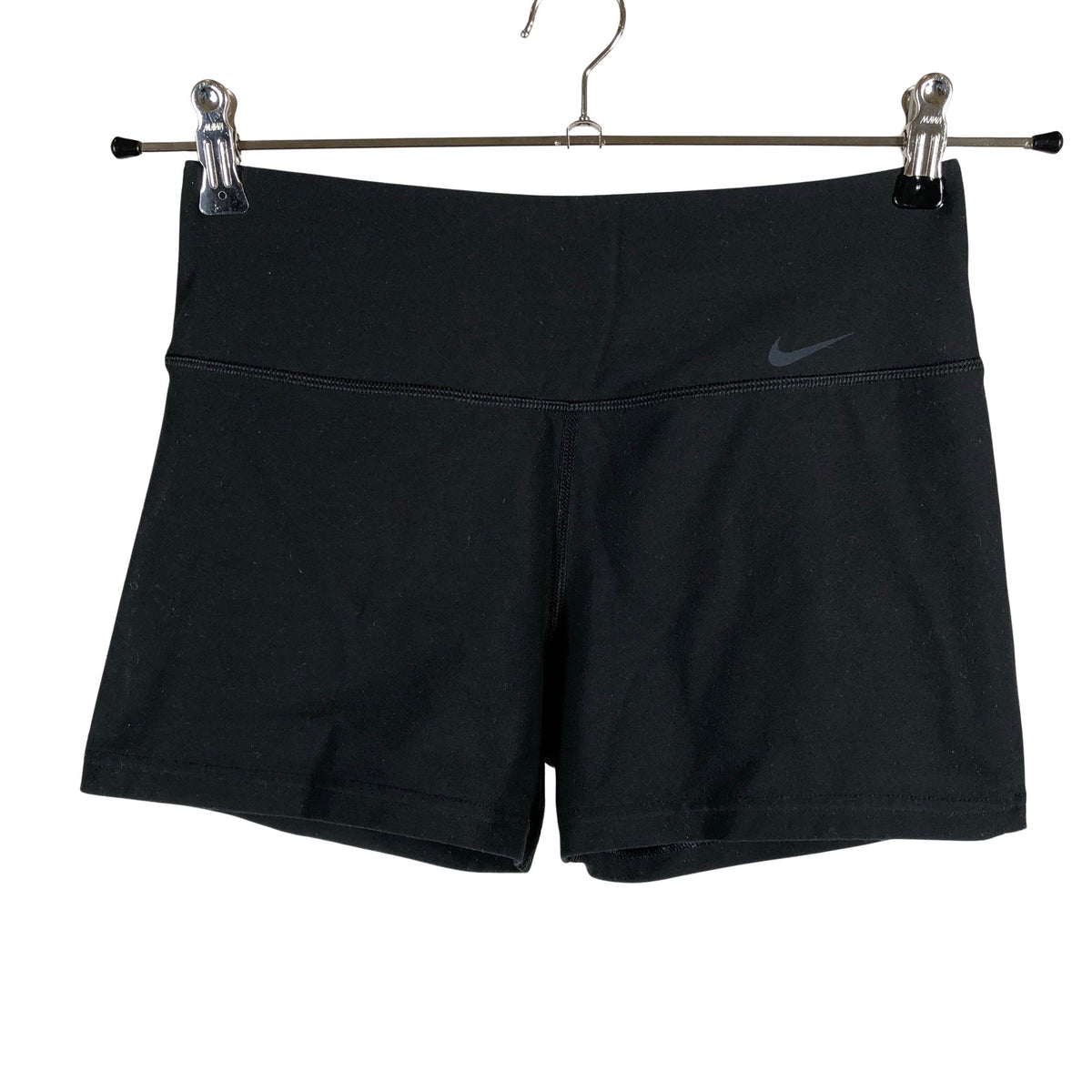 Unisex Nike - Lühikesed spordipüksid, suurus 36 - Must (1)