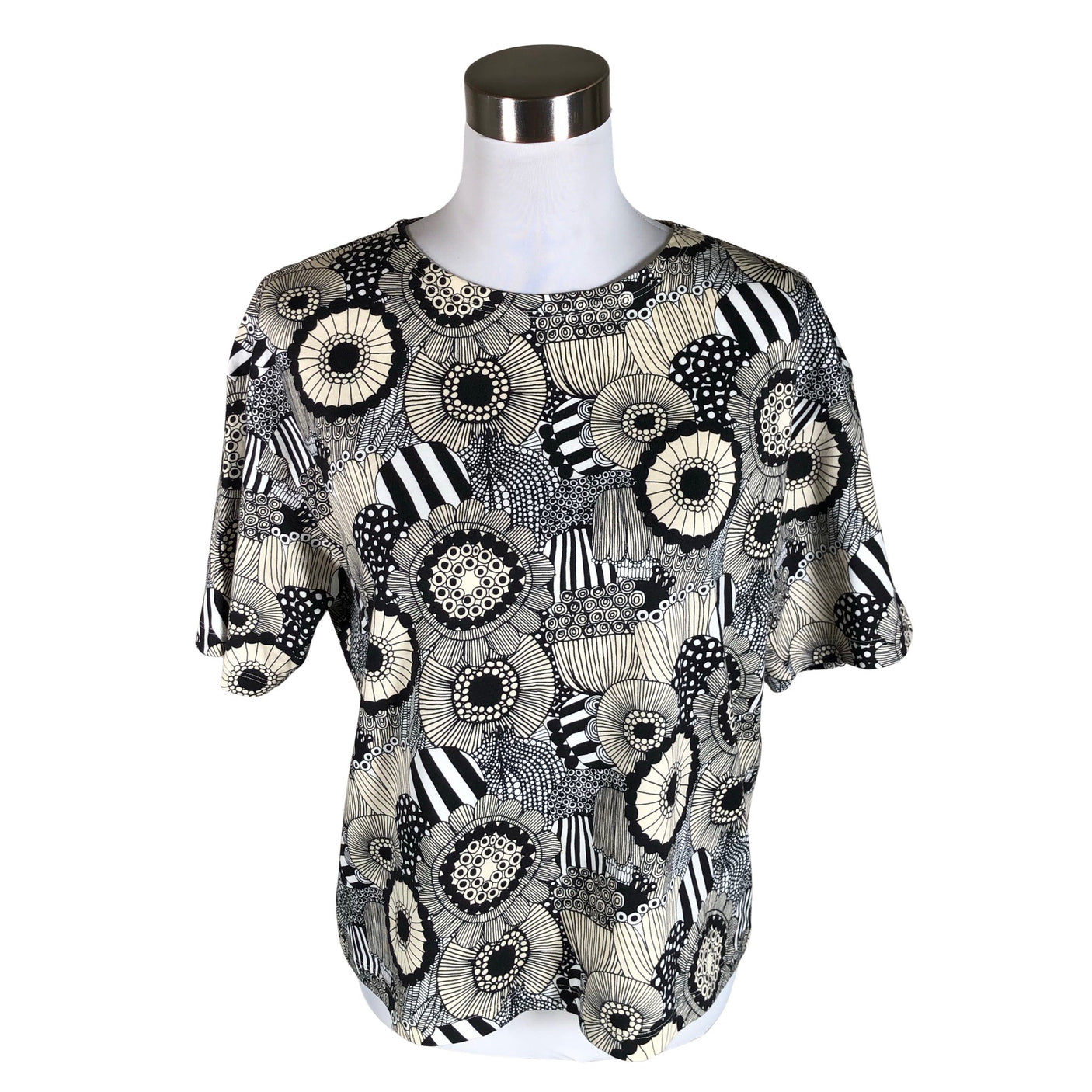 Unisex Uniqlo - T-särk, suurus 38 - Must (1)