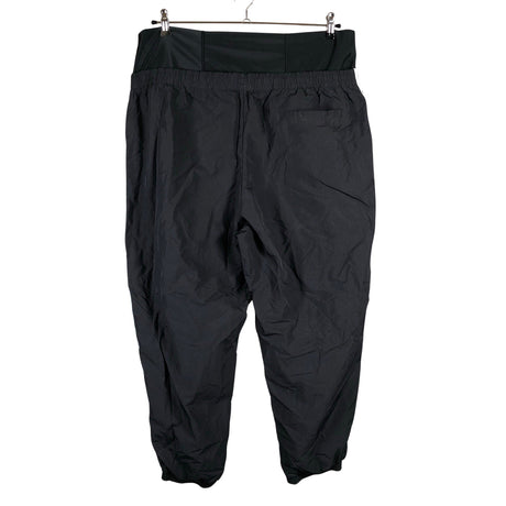 Unisex Adidas - Õuepüksid, suurus 50 - Must (2)