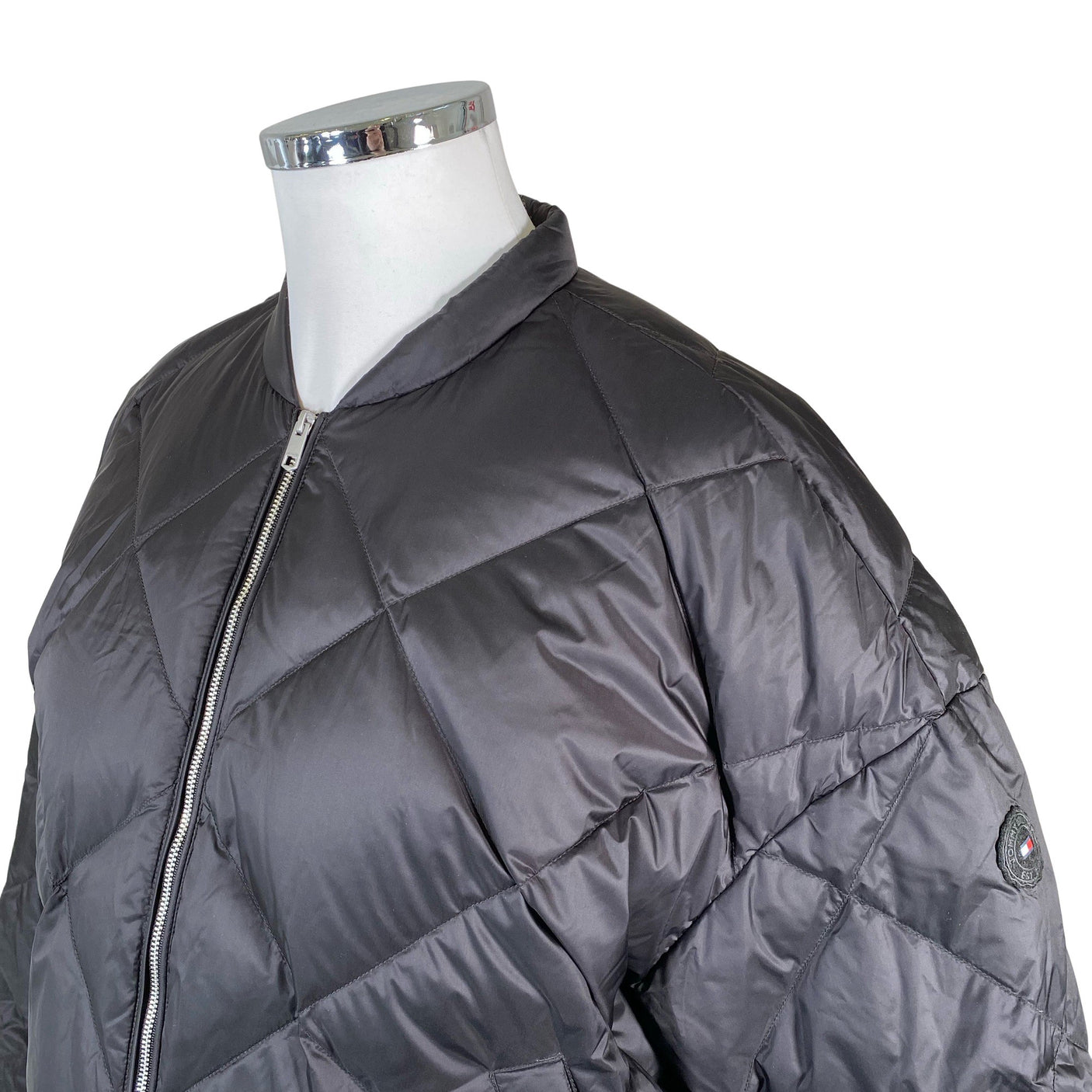 Unisex Tommy Hilfiger - Kerge sulejope, suurus 42 - Must (3)