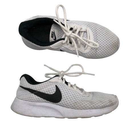Unisex Nike - Tennised, suurus 38 - Must ()