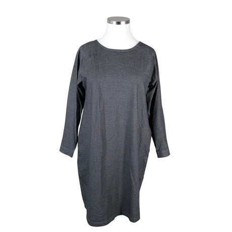 Unisex Aarrelabel - Trikotaažist kleit, suurus 42 - Hall ()