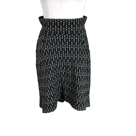 Unisex Nouki - Dressikangast seelik, suurus 34 - Must ()