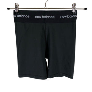 Unisex New Balance - Lühikesed spordipüksid, suurus 36 - Must (1)