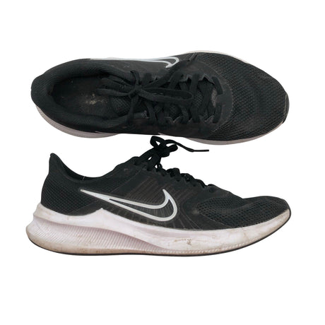 Unisex Nike - Jooksujalanõud, suurus 40 - Must ()