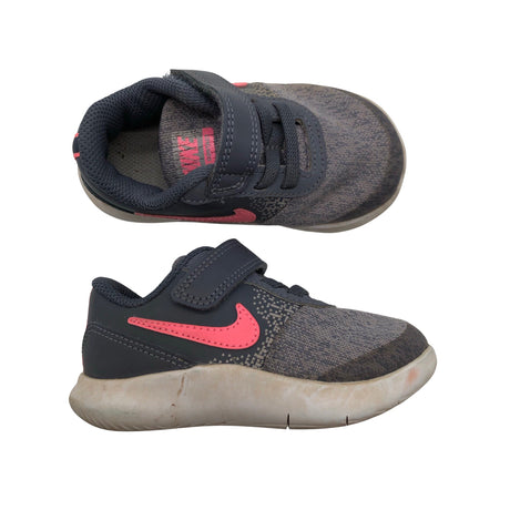 Unisex Nike - Tossud, suurus 22 - Hall ()